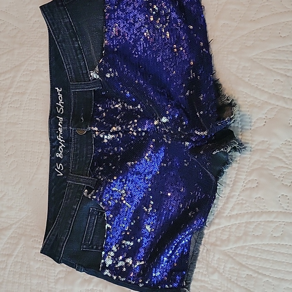 Victoria Secret Boyfriend Short size 2